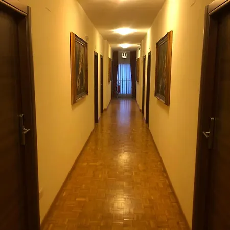 Maison Luciano Vecchia Fattoria Ristorante Pizzeria 3*