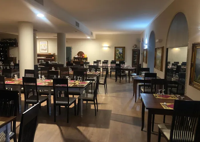 Hotel Maison Luciano Vecchia Fattoria Ristorante Pizzeria